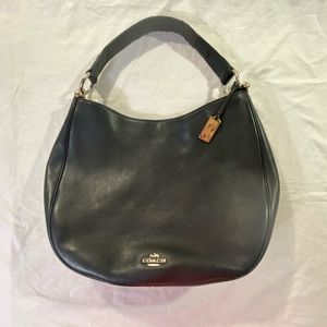 Coach Black Classic Leather Shoulder Bag